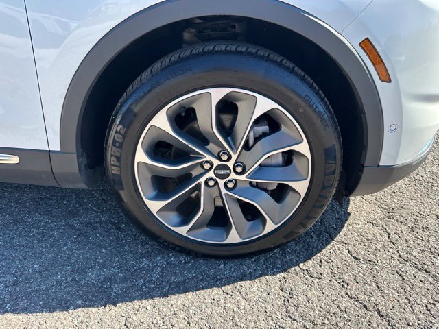 Certified 2022 Lincoln Nautilus Reserve w/ Equipment Group 201A AWD/4WD image 23