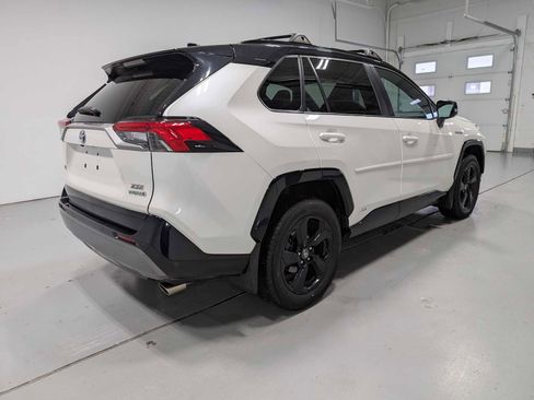 Used 2020 Toyota RAV4 XSE image 8