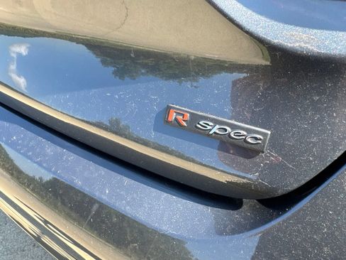 Used 2021 Hyundai Veloster Turbo R-Spec FWD image 9