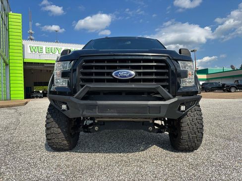 Used 2017 Ford F150 XLT w/ Equipment Group 302A Luxury AWD/4WD image 10