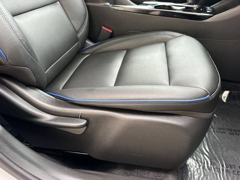 Certified 2024 Buick Envista Sport Touring w/ Convenience I Package FWD image 23