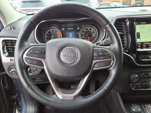 Used 2020 Jeep Cherokee Limited w/ Luxury Group image 17