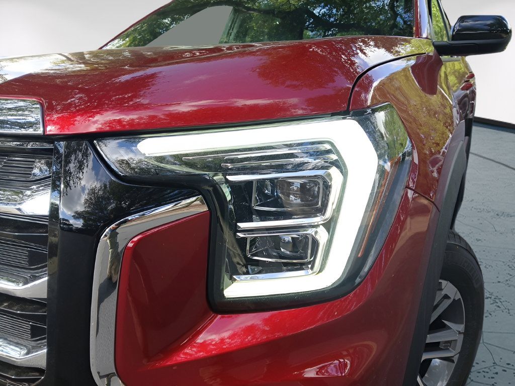 New 2027 GMC Terrain Elevation FWD image 3