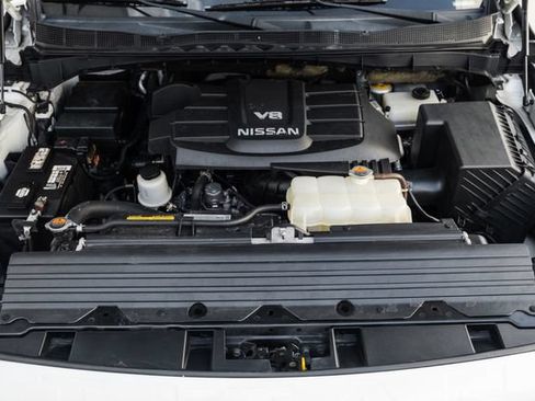Used 2018 Nissan Titan PRO-4X w/ Pro-4x Convenience Package AWD/4WD image 83