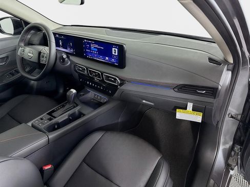 New 2026 Nissan Sentra SR FWD image 29