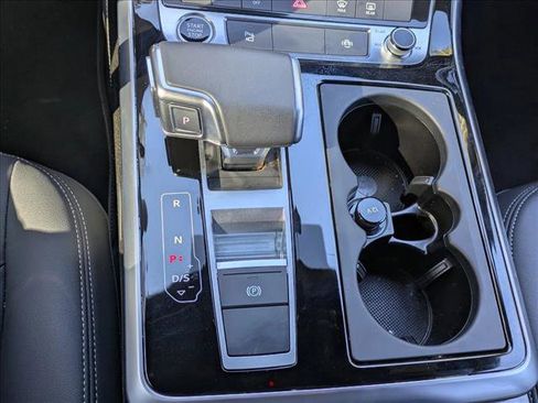 Used 2025 Audi Q7 3.0T Premium Plus w/ Premium Plus Package image 13