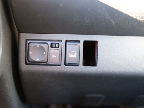 Used 2021 Nissan Frontier PRO-4X w/ Pro-4x Utility Package image 37