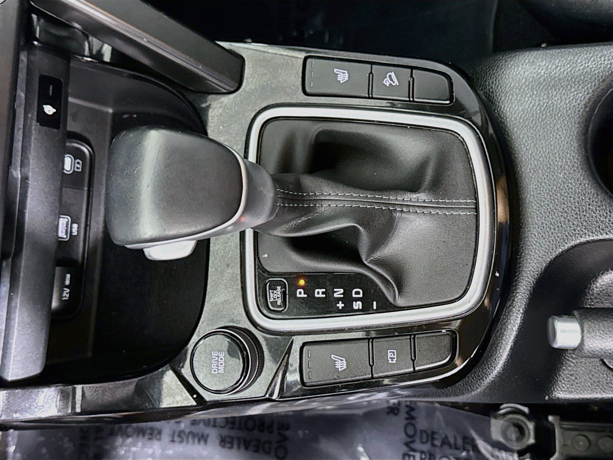 Used 2024 Kia Seltos EX FWD image 20