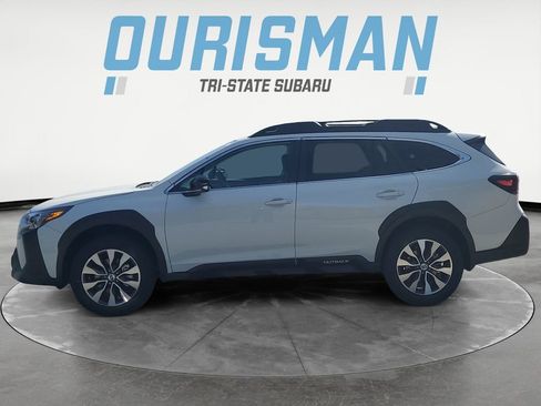 New 2025 Subaru Outback Limited image 3