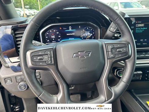 Used 2025 Chevrolet Silverado 2500 ZR2 AWD/4WD image 12