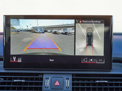 Used 2023 Audi SQ5 Premium Plus w/ Premium Plus Package image 60