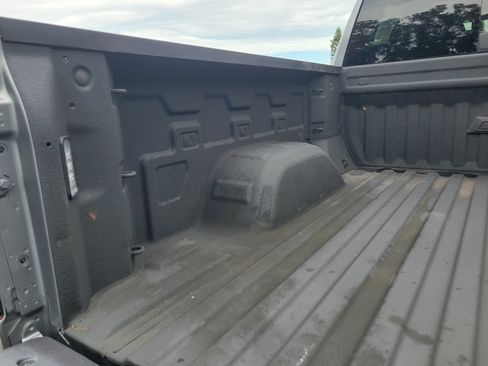 Used 2019 Chevrolet Silverado 1500 RST AWD/4WD image 9