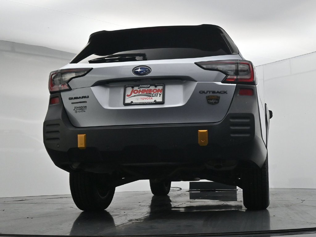 Used 2022 Subaru Outback Wilderness AWD/4WD image 32
