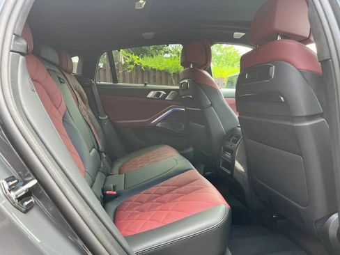 Used 2025 BMW X6 M60i AWD/4WD image 16