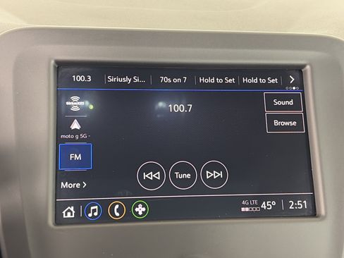 Certified 2024 Chevrolet Equinox LT w/ LPO, Floor Liner Package image 21