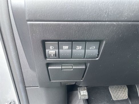 Used 2010 MAZDA CX-9 Grand Touring w/ Moonroof & Bose Audio Pkg image 19