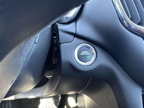 Certified 2024 Chevrolet Equinox LT w/ LPO, Floor Liner Package image 16