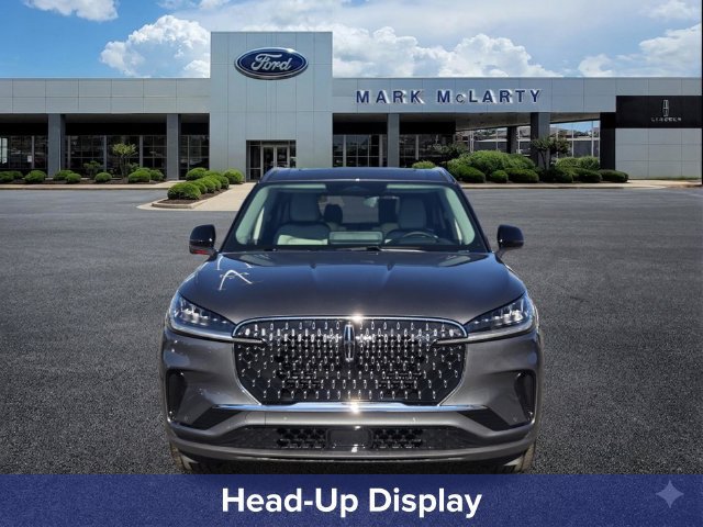 New 2027 Lincoln Aviator AWD image 7