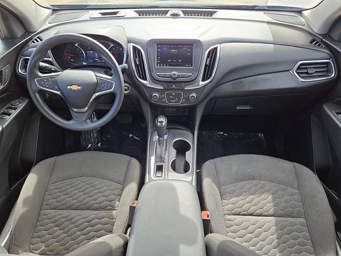 Used 2021 Chevrolet Equinox LT image 16