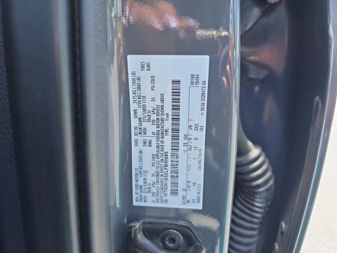 Used 2020 Ford F150 Lariat w/ Equipment Group 502A Luxury AWD/4WD image 35