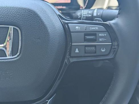 Used 2024 Honda Accord Touring image 22