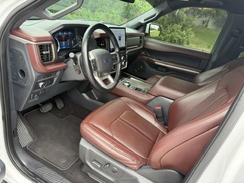 Used 2022 Ford Expedition Max Limited RWD image 11