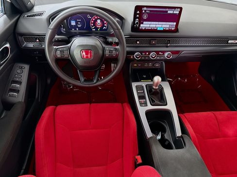 Used 2024 Honda Civic Type R image 17