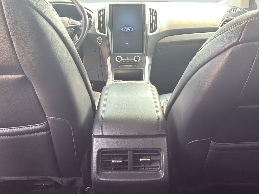 Used 2023 Ford Edge SEL AWD/4WD image 26