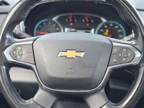 Used 2019 Chevrolet Traverse LT w/ LT Premium Package image 17