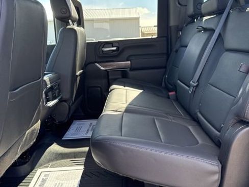 Used 2021 Chevrolet Silverado 3500 LTZ w/ LTZ Convenience Package image 15