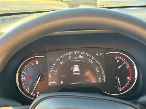 New 2025 Toyota RAV4 XLE w/ Convenience Package image 18