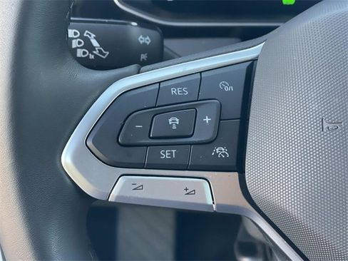 Used 2025 Volkswagen Jetta S image 8