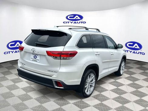 Used 2018 Toyota Highlander Limited Platinum w/ Protection Package #3 image 3