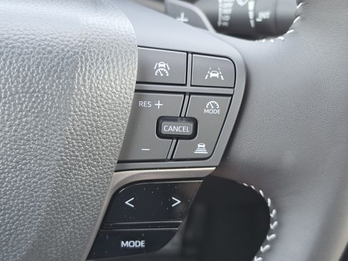 New 2026 Toyota Camry SE FWD image 17