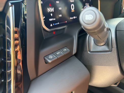 Used 2026 GMC Sierra 2500 Denali Ultimate w/ Max Trailering Package AWD/4WD image 26