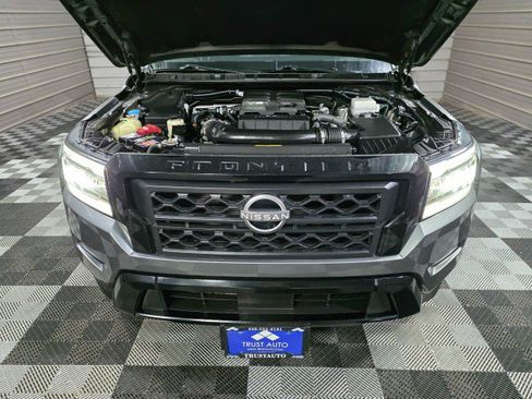Used 2023 Nissan Frontier SV w/ Midnight Edition Package image 38