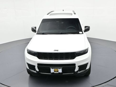 Used 2023 Jeep Grand Cherokee L Laredo AWD/4WD image 25