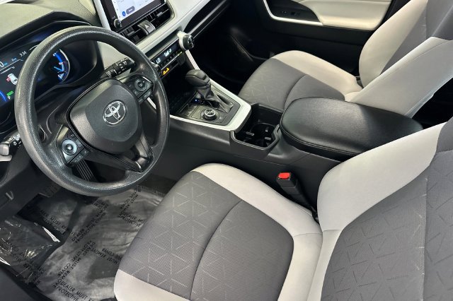 Certified 2024 Toyota RAV4 XLE AWD/4WD image 12