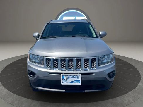 Used 2016 Jeep Compass Latitude AWD/4WD image 10