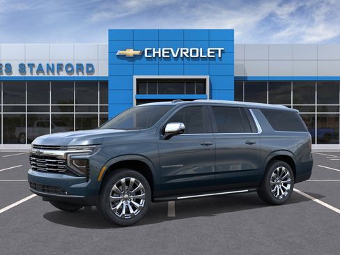 New 2026 Chevrolet Suburban Premier w/ Sun And Tow Package AWD/4WD image 2
