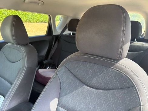 Used 2016 Kia Soul FWD image 9