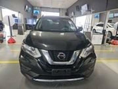 Used 2020 Nissan Rogue SV image 28
