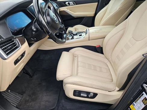 Used 2021 BMW X5 xDrive40i w/ Convenience Package image 16