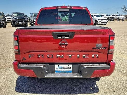 Used 2024 Nissan Frontier PRO-4X w/ Technology Package AWD/4WD image 4