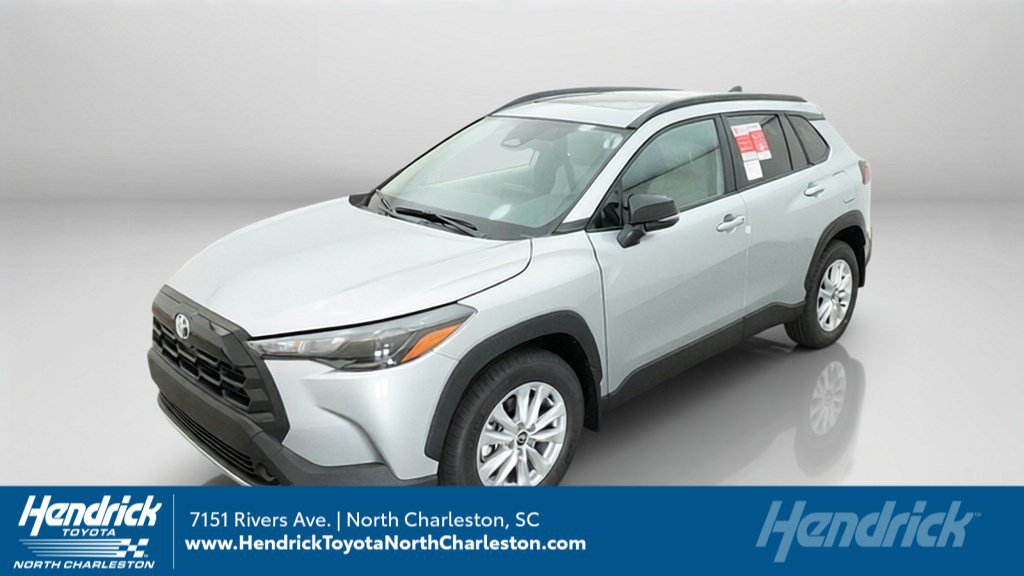 New 2026 Toyota Corolla Cross LE w/ Moonroof Package FWD image 1