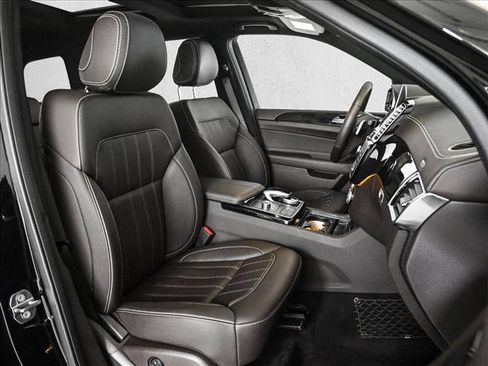 Used 2018 Mercedes-Benz GLS 450 4MATIC image 24