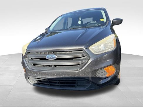 Used 2017 Ford Escape S FWD image 8