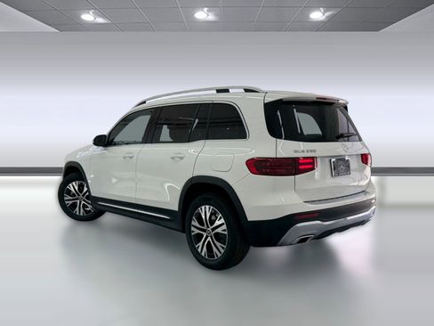 New 2026 Mercedes-Benz GLB 250 image 3
