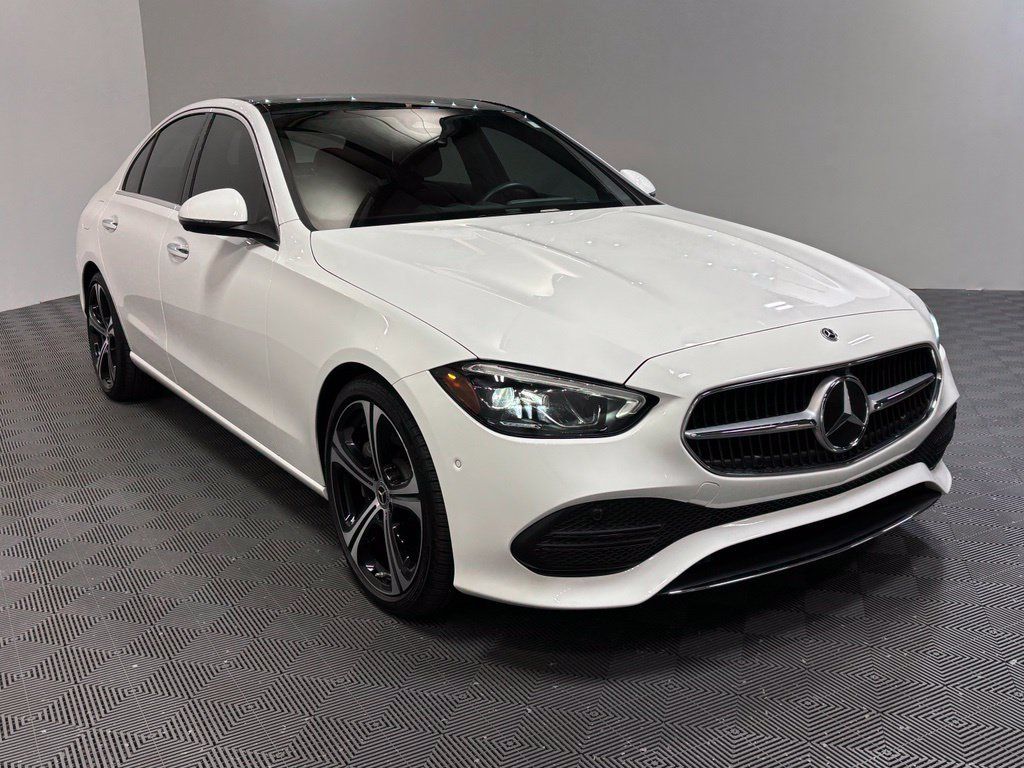 Used 2023 Mercedes-Benz C 300 Sedan image 7