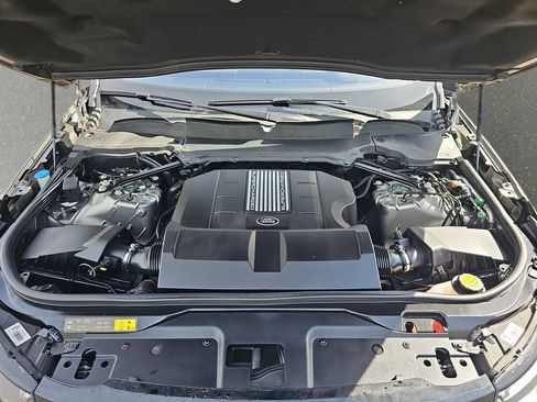 Used 2019 Land Rover Discovery HSE AWD/4WD image 35